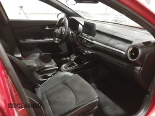 2020 Kia Forte GT-Line z VIN 3KPF34AD0LE199282, wystawiony jako IAAI lot #40875733 z przebiegiem 80 593 mil mil oraz . Historia ofert i sprzedaży dostępna na DreamBid. Obrazek 5.
