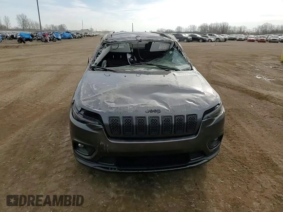2020 Jeep Cherokee Latitude Plus z VIN 1C4PJMLB8LD605378, wystawiony jako Copart lot #49398185 z przebiegiem 78 125 mil mil oraz Nie do naprawy • Non repairable. Historia ofert i sprzedaży dostępna na DreamBid. Obrazek 14.