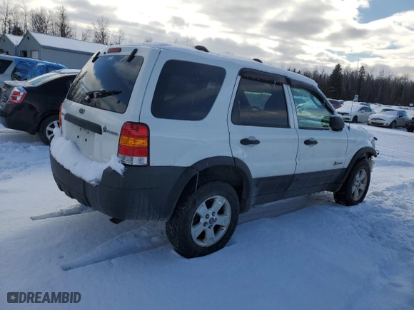 2006 Ford Escape Hybrid with VIN 1FMCU95H46KC08640, listed as a Copart auction lot 43151355 with 251,266 mi miles and Clean Title. Bid and sale history available at carsss.com. Image 3.