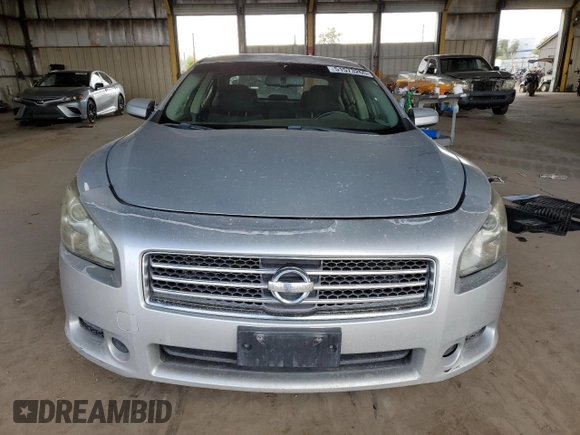 2011 Nissan Maxima S z VIN 1N4AA5AP5BC833519, wystawiony jako Copart lot #51573265 z przebiegiem 158 222 mil mil oraz Szkoda całkowita • Salvage title. Historia ofert i sprzedaży dostępna na DreamBid. Obrazek 5.