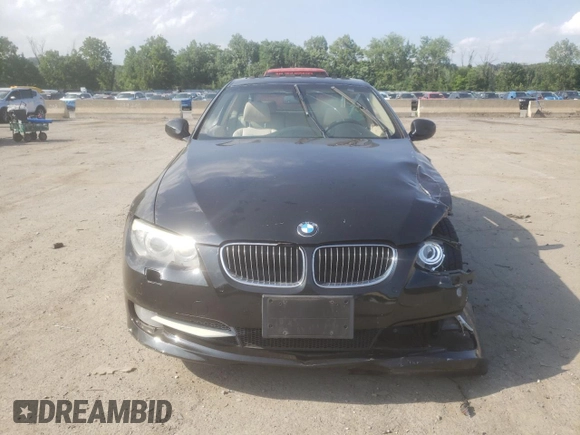 2013 BMW 3 Series 328i xDrive with VIN WBAKF3C50DJ385850, listed as a Copart auction lot 62568484 with 0 mi miles and Salvage Title. Bid and sale history available at carsss.com. Image 5.