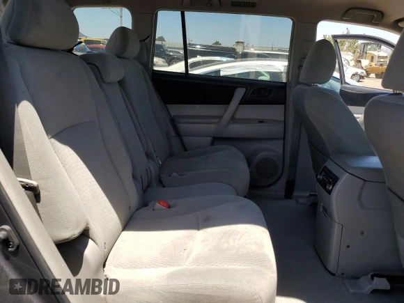 2010 Toyota Highlander with VIN 5TDZK3EH4AS010062, listed as a Copart auction lot 62936505 with 320,201 mi miles and Salvage title. Bid and sale history available at DreamBid. Image 11.