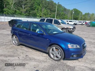2013 Audi A3 Premium Plus z VIN WAUPEAFM1DA028533, wystawiony jako IAAI lot #42136465 z przebiegiem 161 882 mil mil oraz . Historia ofert i sprzedaży dostępna na DreamBid. Obrazek 1.