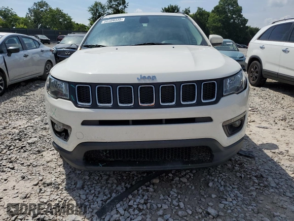 2019 Jeep Compass Altitude с VIN 3C4NJCBB2KT685935, выставлен на аукционе Copart как лот 60409335 с пробегом 116 358 миль миль и Списание • Salvage title. История ставок и продаж доступна на DreamBid. Изображение 5.