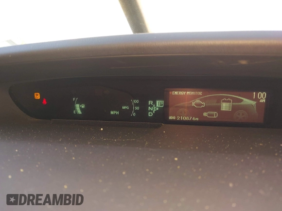 2015 Toyota Prius Four with VIN JTDKN3DU6F1891116, listed as a IAAI auction lot 40689158 with 210,876 mi miles. Bid and sale history available at carsss.com. Image 7.