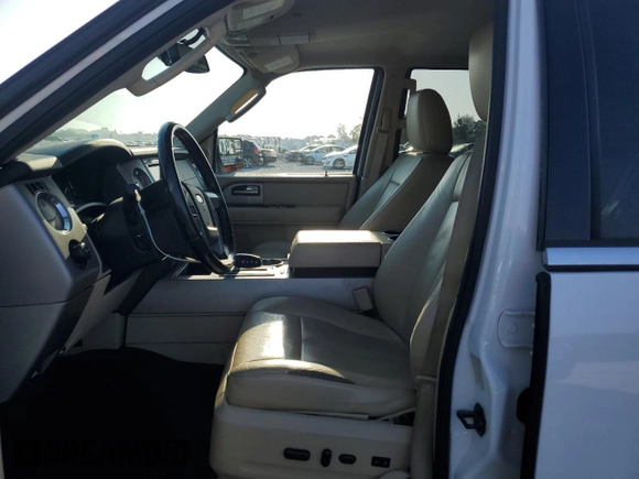 2017 Ford Expedition Limited z VIN 1FMJU1KT7HEA26367, wystawiony jako Copart lot #54133795 z przebiegiem 114 467 mil mil oraz Szkoda całkowita • Salvage title. Historia ofert i sprzedaży dostępna na DreamBid. Obrazek 7.