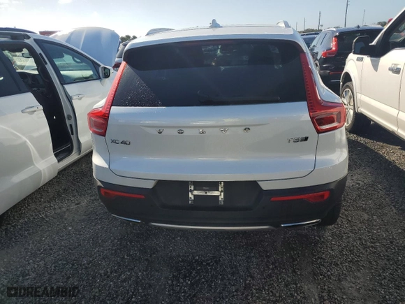 2019 Volvo XC40 Inscription with VIN YV4162UL4K2067756, listed as a Copart auction lot 74655954 with 0 mi miles and Salvage Title. Bid and sale history available at carsss.com. Image 6.