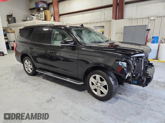 2020 Ford Expedition XLT z VIN 1FMJU1HT6LEA60767, wystawiony jako Copart lot #58072885 z przebiegiem 82 070 mil mil oraz Szkoda całkowita • Salvage title. Historia ofert i sprzedaży dostępna na DreamBid. Obrazek 4.