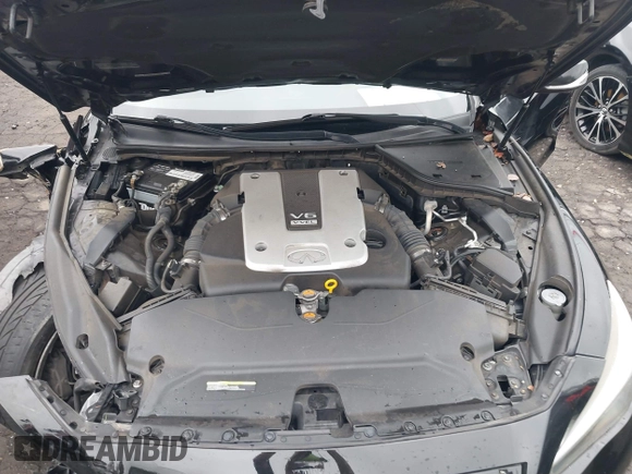 2015 Infiniti Q50 Premium with VIN JN1BV7AR1FM411864, listed as a IAAI auction lot 40800193 with 104,154 mi miles. Bid and sale history available at carsss.com. Image 10.