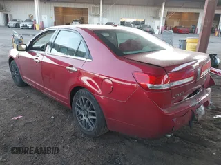 2012 Lincoln MKZ z VIN 3LNHL2GC9CR820146, wystawiony jako IAAI lot #42015047 z przebiegiem 89 135 mil mil oraz . Historia ofert i sprzedaży dostępna na DreamBid. Obrazek 3.