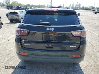 2018 Jeep Compass Altitude with VIN 3C4NJDBBXJT220422, listed as a Copart auction lot 53780225 with 93,004 mi miles and Salvage title. Bid and sale history available at DreamBid. Image 6.