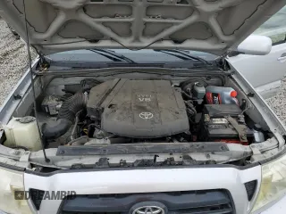 2005 Toyota Tacoma PreRunner with VIN 5TETU62NX5Z030725, listed as a Copart auction lot 56920335 with 262,379 mi miles and Salvage title. Bid and sale history available at DreamBid. Image 11.