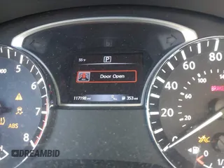 2018 Nissan Altima SR with VIN 1N4AL3AP8JC282175, listed as a IAAI auction lot 41238328 with 117,198 mi miles and . Bid and sale history available at carsss.com. Image 15.