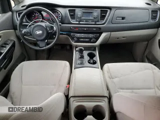 2017 Kia Sedona LX with VIN KNDMB5C15H6225424, listed as a Copart auction lot 43068985 with 187,442 mi miles and Clean Title. Bid and sale history available at carsss.com. Image 8.