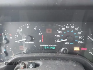 1997 Jeep Wrangler Sport z VIN 1J4FY19S2VP426553, wystawiony jako IAAI lot #41917764 z przebiegiem 154 140 mil mil oraz . Historia ofert i sprzedaży dostępna na DreamBid. Obrazek 7.