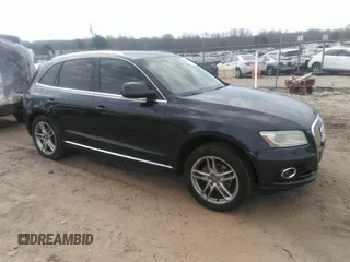 2013 Audi Q5 Premium Plus with VIN WA1LFAFP7DA021556, listed as a IAAI auction lot 41694445 with 271,631 mi miles. Bid and sale history available at carsss.com. Image 1.