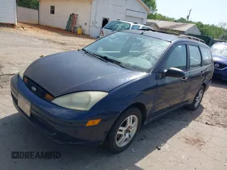 2001 Ford Focus SE with VIN 1FAFP36351W351497, listed as a IAAI auction lot 42079416 with 181,677 mi miles and . Bid and sale history available at carsss.com. Image 2.
