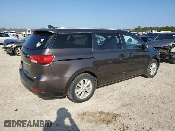 2016 Kia Sedona LX with VIN KNDMB5C11G6090781, listed as a Copart auction lot 41457025 with 131,501 mi miles and Salvage Title. Bid and sale history available at carsss.com. Image 3.