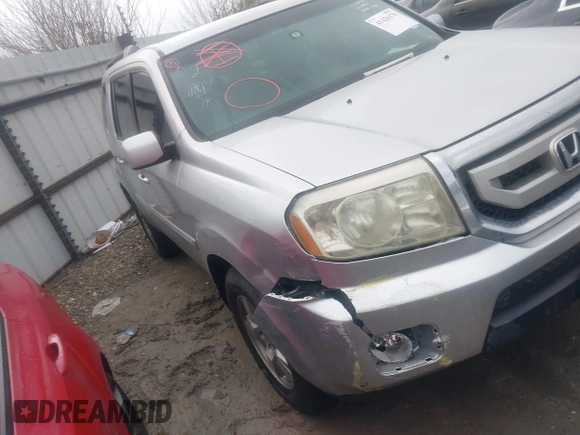2010 Honda Pilot EX with VIN 5FNYF3H4XAB012959, listed as a IAAI auction lot 41426178 with 231,147 mi miles and . Bid and sale history available at carsss.com. Image 1.