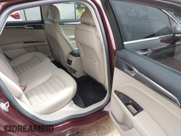 2017 Ford Fusion SE with VIN 3FA6P0H90HR189968, listed as a IAAI auction lot 41906139 with 75,594 mi miles and . Bid and sale history available at carsss.com. Image 8.