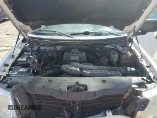 2004 Ford F-150 XL с VIN 1FTVF12564NB20204, выставлен на аукционе Copart как лот 50256655 с пробегом 211 041 миль миль и Списание • Salvage title. История ставок и продаж доступна на DreamBid. Изображение 11.