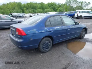 2003 Honda Civic LX z VIN 2HGES16513H593796, wystawiony jako IAAI lot #42352627 z przebiegiem 155 799 mil mil oraz . Historia ofert i sprzedaży dostępna na DreamBid. Obrazek 4.