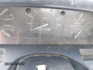 1994 Ford F-150 with VIN 1FTDF15Y3RLA06553, listed as a IAAI auction lot 42464636 with 190,820 mi miles and . Bid and sale history available at DreamBid. Image 7.