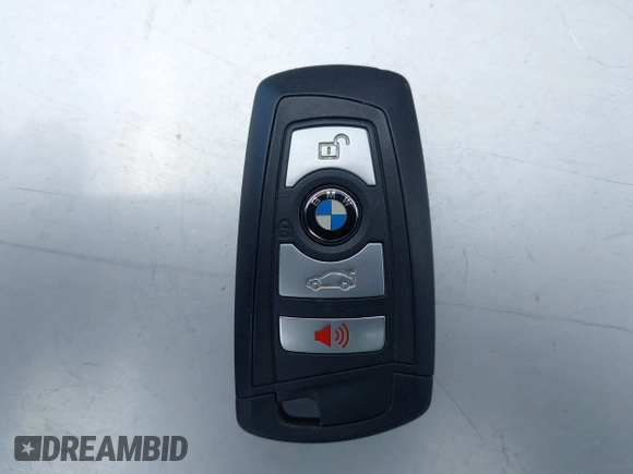 2013 BMW 5 Series 528i with VIN WBAXG5C50DDY34618, listed as a IAAI auction lot 42018050 with 85,272 mi miles and . Bid and sale history available at carsss.com. Image 11.