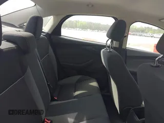 2012 Ford Focus S with VIN 1FAHP3E27CL218813, listed as a IAAI auction lot 42026812 with 158,194 mi miles and . Bid and sale history available at DreamBid. Image 8.