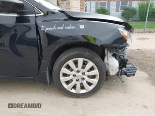 2017 Nissan Sentra SR z VIN 3N1AB7AP1HY263704, wystawiony jako IAAI lot #42253663 z przebiegiem 110 074 mil mil oraz . Historia ofert i sprzedaży dostępna na DreamBid. Obrazek 18.