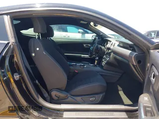 2015 Ford Mustang EcoBoost z VIN 1FA6P8TH6F5382719, wystawiony jako IAAI lot #42316250 z przebiegiem 119 412 mil mil oraz . Historia ofert i sprzedaży dostępna na DreamBid. Obrazek 5.