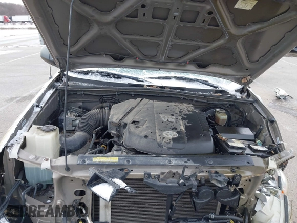 2005 Toyota Tacoma with VIN 5TEUU42N55Z003392, listed as a IAAI auction lot 41597843 with Not Provided miles and . Bid and sale history available at DreamBid. Image 10.