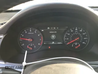 2017 Kia Cadenza Premium with VIN KNALC4J16H5058242, listed as a Copart auction lot 89185075 with 135,970 mi miles and Clean Title. Bid and sale history available at carsss.com. Image 9.