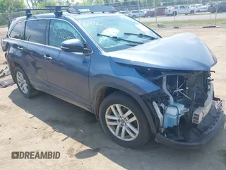 2016 Toyota Highlander LE z VIN 5TDBKRFH3GS226769, wystawiony jako IAAI lot #42156245 z przebiegiem 100 677 mil mil oraz . Historia ofert i sprzedaży dostępna na DreamBid. Obrazek 1.