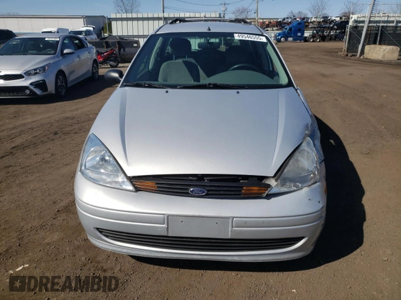 2001 Ford Focus SE with VIN 1FAFP36321W296426, listed as a Copart auction lot 49546555 with 61,051 mi miles and Salvage Title. Bid and sale history available at carsss.com. Image 5.