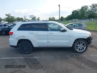 2014 Jeep Grand Cherokee Summit с VIN 1C4RJFJT7EC393419, выставлен на аукционе IAAI как лот 42759714 с пробегом 112 835 миль миль и . История ставок и продаж доступна на DreamBid. Изображение 13.