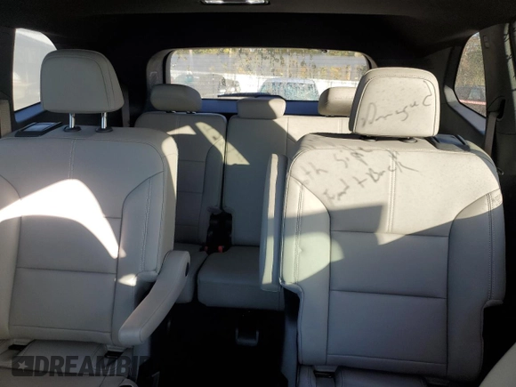 2024 GMC Acadia FWD Elevation z VIN 1GKENKKS8RJ195861, wystawiony jako Copart lot #80364764 z przebiegiem 1351 mil mil oraz Szkoda całkowita • Salvage title. Historia ofert i sprzedaży dostępna na DreamBid. Obrazek 10.