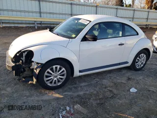 2012 Volkswagen Beetle Entry с VIN 3VWFP7AT4CM615737, выставлен на аукционе Copart как лот 86265364 с пробегом 137 569 миль миль и Списание • Salvage title. История ставок и продаж доступна на DreamBid. Изображение 1.