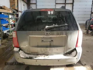 2007 Kia Sedona LX with VIN KNDMB233876120696, listed as a Copart auction lot 43963915 with 304,027 mi miles and Salvage Title. Bid and sale history available at carsss.com. Image 6.
