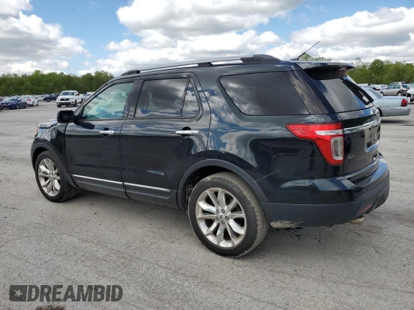 2014 Ford Explorer XLT z VIN 1FM5K8D88EGA02216, wystawiony jako Copart lot #56205835 z przebiegiem 152 374 mil mil oraz Szkoda całkowita • Salvage title. Historia ofert i sprzedaży dostępna na DreamBid. Obrazek 2.