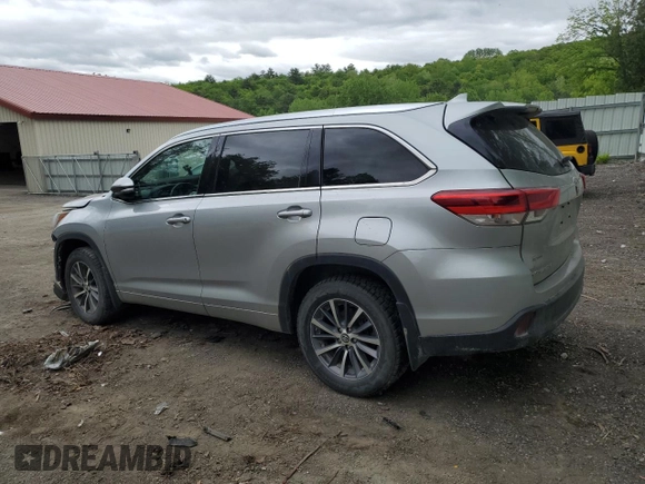 2017 Toyota Highlander XLE z VIN 5TDJZRFH6HS427493, wystawiony jako Copart lot #58269885 z przebiegiem 170 944 mil mil oraz Nie do naprawy • Non repairable. Historia ofert i sprzedaży dostępna na DreamBid. Obrazek 2.
