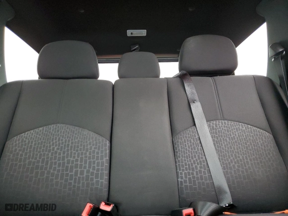 2011 Mercury Mariner with VIN 4M2CN9BG1BKJ01319, listed as a Copart auction lot 48155815 with 130,906 mi miles and Non Repairable. Bid and sale history available at carsss.com. Image 10.