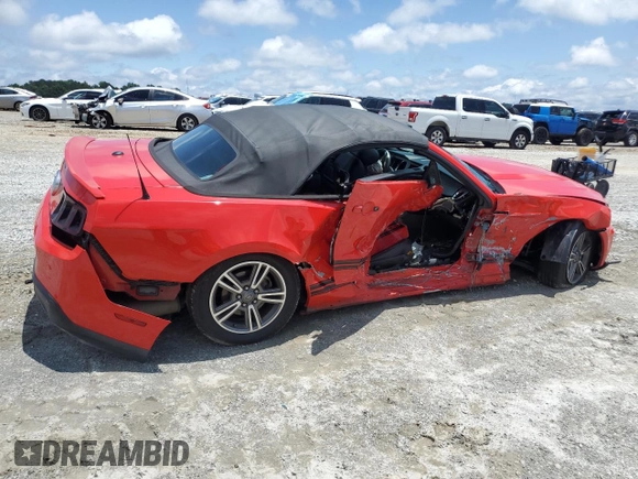 2011 Ford Mustang V6 z VIN 1ZVBP8EM4B5115461, wystawiony jako Copart lot #59900715 z przebiegiem Nie podano mil oraz Szkoda całkowita • Salvage title. Historia ofert i sprzedaży dostępna na DreamBid. Obrazek 3.