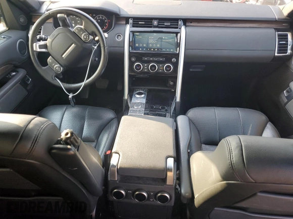 2018 Land Rover Discovery HSE z VIN SALRR2RV5JA063493, wystawiony jako Copart lot #60335975 z przebiegiem 101 310 mil mil oraz Czysty tytuł • Clean title. Historia ofert i sprzedaży dostępna na DreamBid. Obrazek 8.