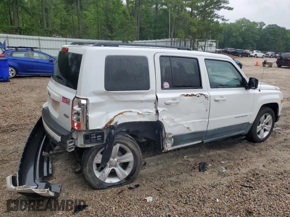 2011 Jeep Patriot Sport z VIN 1J4NT1GBXBD289100, wystawiony jako Copart lot #58624415 z przebiegiem 119 710 mil mil oraz Czysty tytuł • Clean title. Historia ofert i sprzedaży dostępna na DreamBid. Obrazek 3.