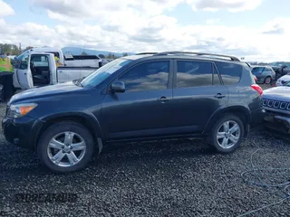 2007 Toyota RAV4 Sport with VIN JTMBD32V776037187, listed as a IAAI auction lot 41910939 with 172,370 mi miles. Bid and sale history available at carsss.com. Image 14.