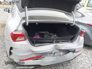 2023 Kia K5 GT-Line z VIN 5XXG64J25PG181772, wystawiony jako IAAI lot #42283124 z przebiegiem 40 857 mil mil oraz . Historia ofert i sprzedaży dostępna na DreamBid. Obrazek 17.