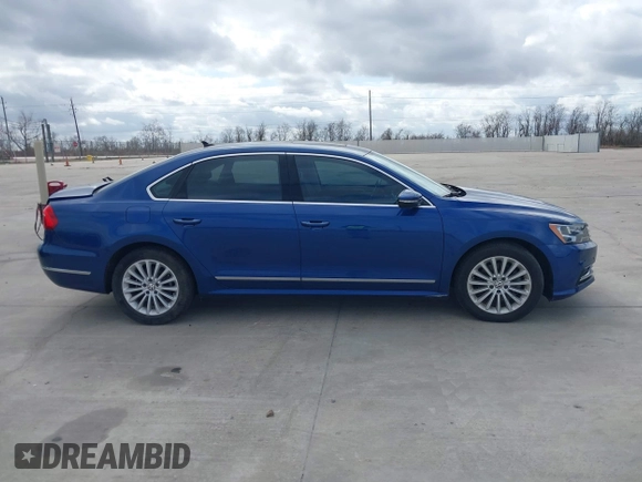 2016 Volkswagen Passat SE z VIN 1VWBS7A36GC037208, wystawiony jako IAAI lot #41461379 z przebiegiem 22 375 mil mil oraz . Historia ofert i sprzedaży dostępna na DreamBid. Obrazek 13.
