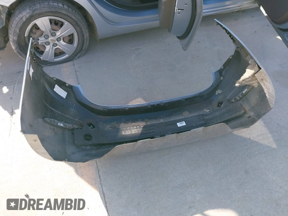 2017 Chevrolet Cruze LS with VIN 1G1BC5SM9H7128066, listed as a IAAI auction lot 41815889 with 133,899 mi miles and . Bid and sale history available at DreamBid. Image 12.