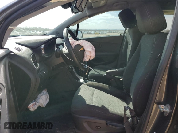 2020 Chevrolet Trax LS with VIN 3GNCJKSB1LL226826, listed as a Copart auction lot 51091065 with 54,592 mi miles and Salvage Title. Bid and sale history available at DreamBid. Image 7.